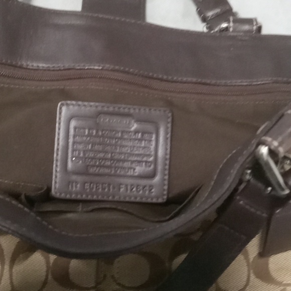 Handbag - Picture 3 of 8